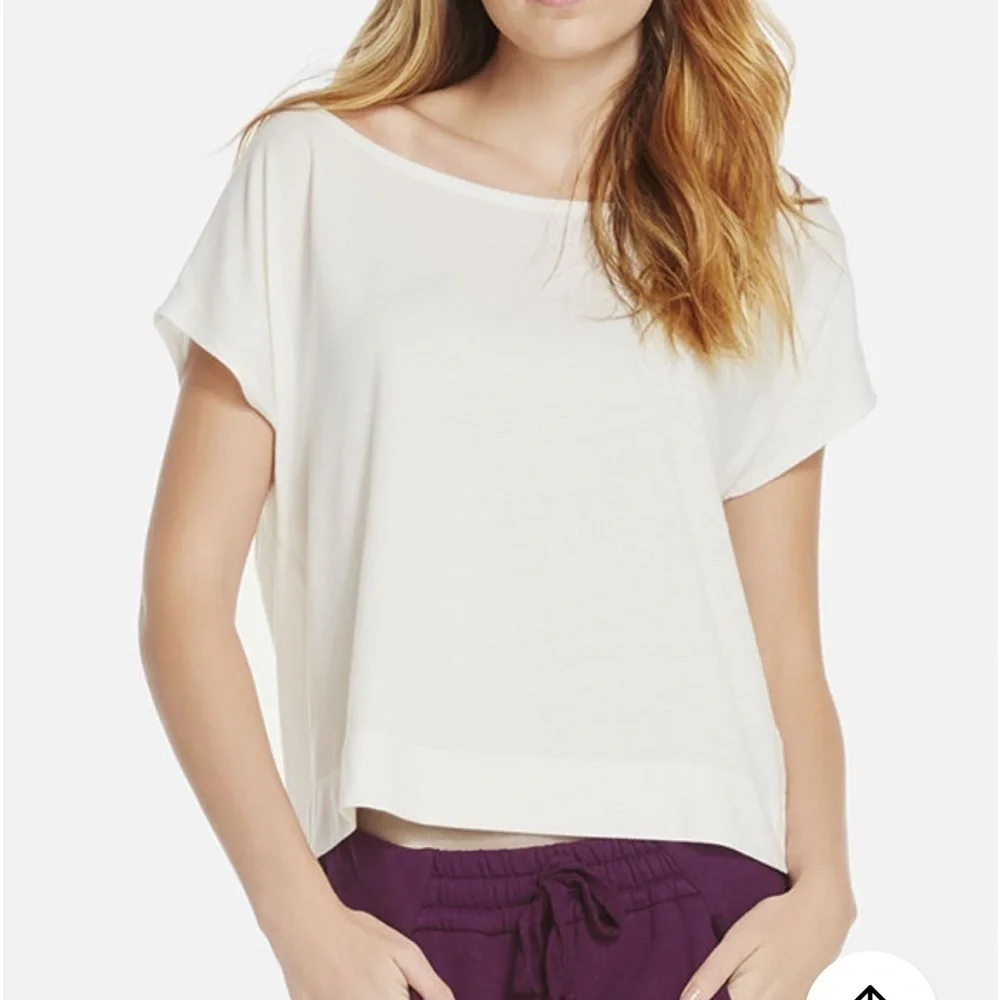 NWT Fabletics Vineyard Scoop Neck Short Sleeve Jersey T Shirt Womens XL - Picture 11 of 11